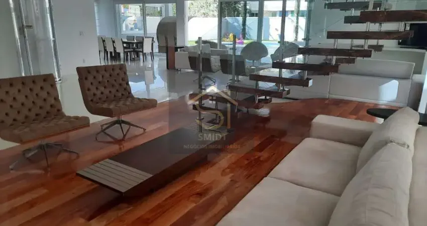 Casa com 7 quartos à venda na Avenida dos Búzios, 2965, Jurerê Internacional, Florianópolis