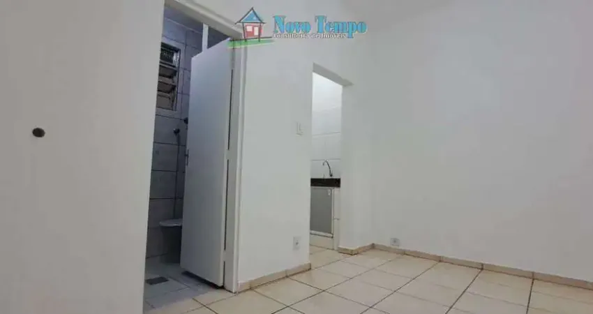 Kitnet / Stúdio à venda na Avenida Doutor Epitácio Pessoa, Boqueirão, Santos