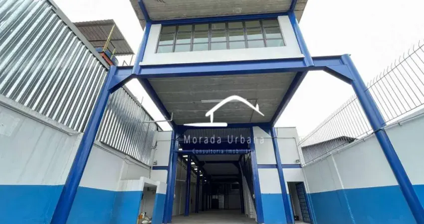 Galpão para alugar Vila Leopoldina – 840m², pé-direito 6m, elevador de carga e 4 vagas