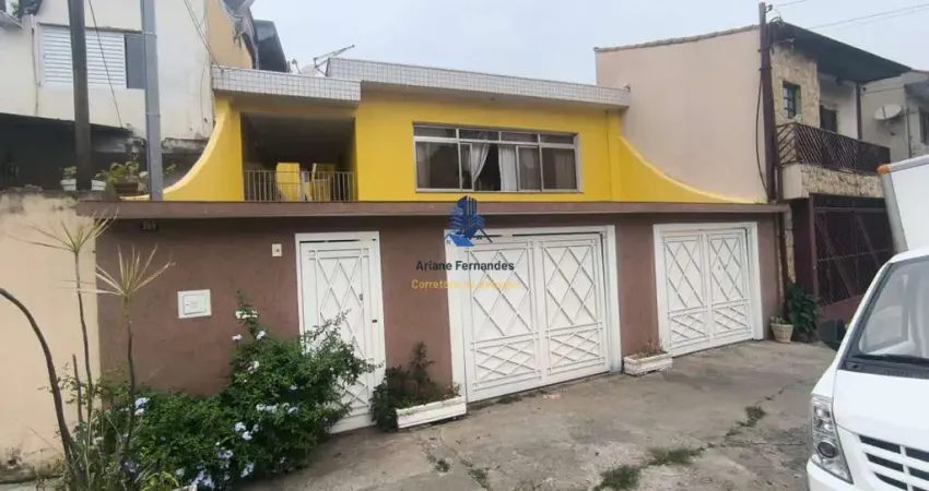 Sobrado à venda no jardim munhoz — estuda permuta!  documentação 100% regularizada • aceita financiamento