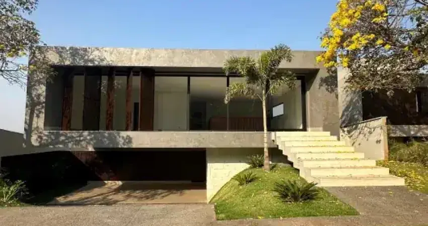 Residência surpreendente no alphaville ipês - próximo ao lago -