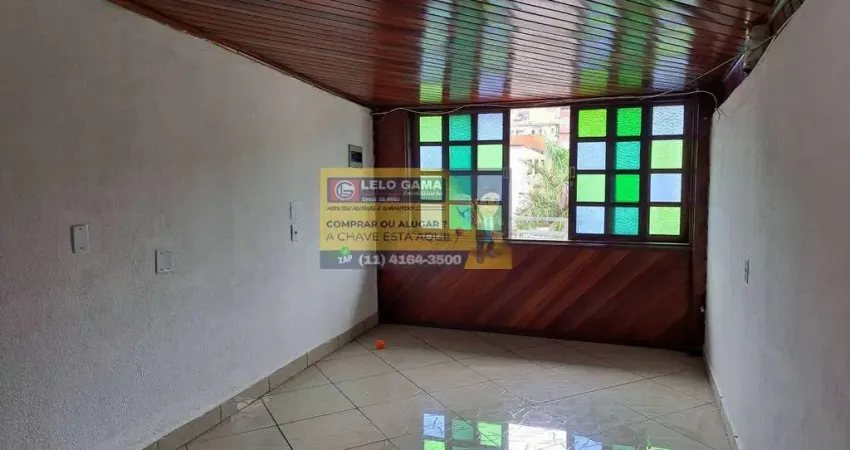Casa com 2 quartos para alugar na Vila Creti, Carapicuíba 
