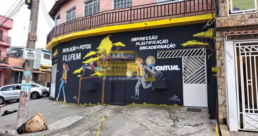 Casa com 3 quartos para alugar na Vila Dirce, Carapicuíba 