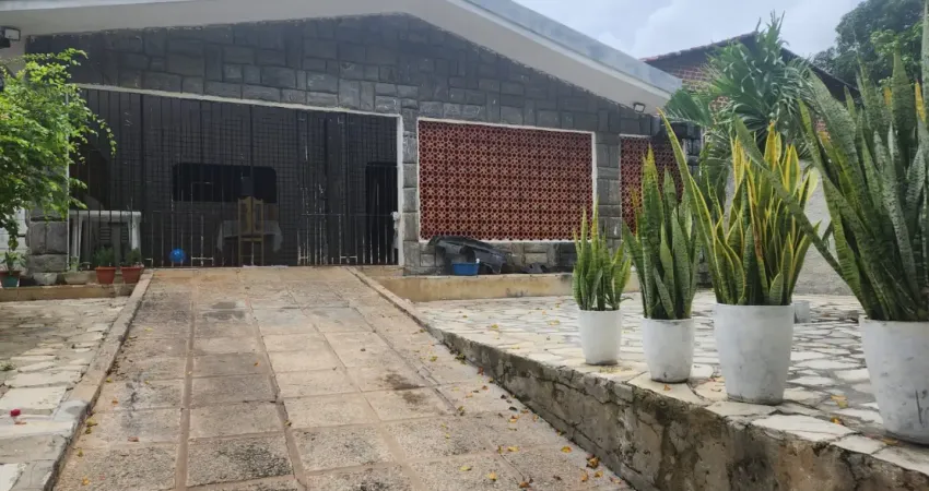 Casa com 4 quartos à venda na Rua Major Antônio Carlos Filho, 70, Bancários, João Pessoa