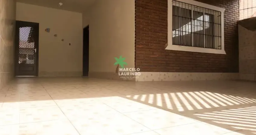 Casa à venda no bairro balneário florida mirim - mongaguá/sp