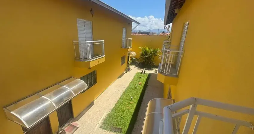 Casa com 2 quartos à venda no Balneário Itaguaí, Mongaguá 