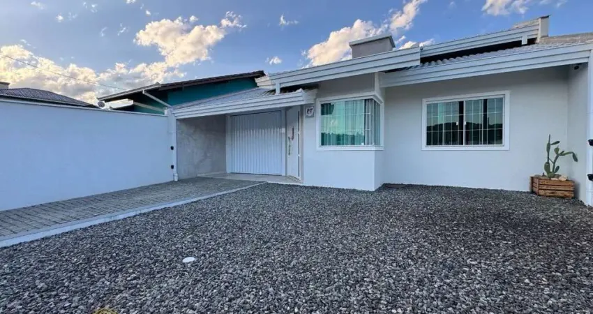 Casa com 3 quartos à venda na Laranjal, 57, João Costa, Joinville