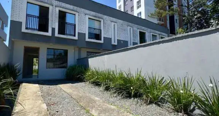 Casa com 3 quartos à venda na Pres. Prudente de Moraes, 1238, Santo Antônio, Joinville