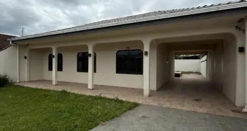 Casa com 3 quartos à venda na José Carlos Garcia, 255, Paranaguamirim, Joinville