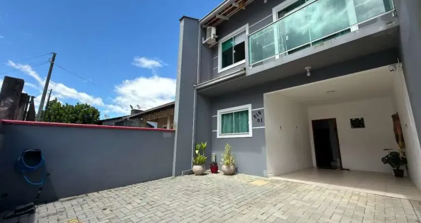 Casa com 3 quartos à venda na Rua Eugênio Belinski, 215, Boehmerwald, Joinville