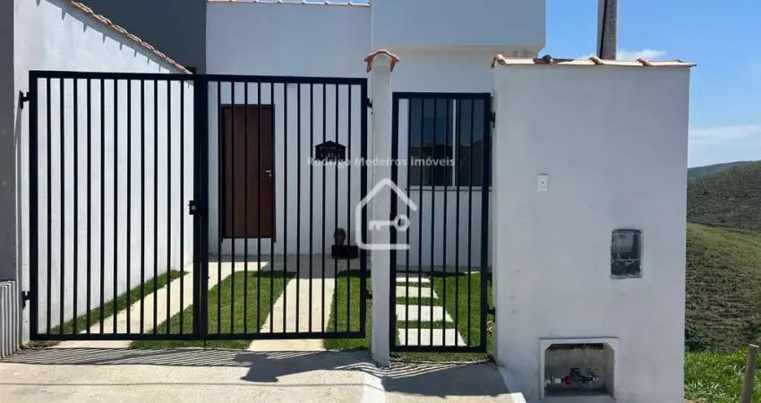 Casa com 2 quartos à venda na Rua Jurandyr Gonçalves Dias, Vista Alegre, Barra Mansa