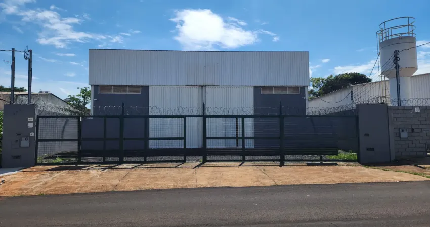 Galpão para alugar ou vender, no jardim maracanã. uberaba mg