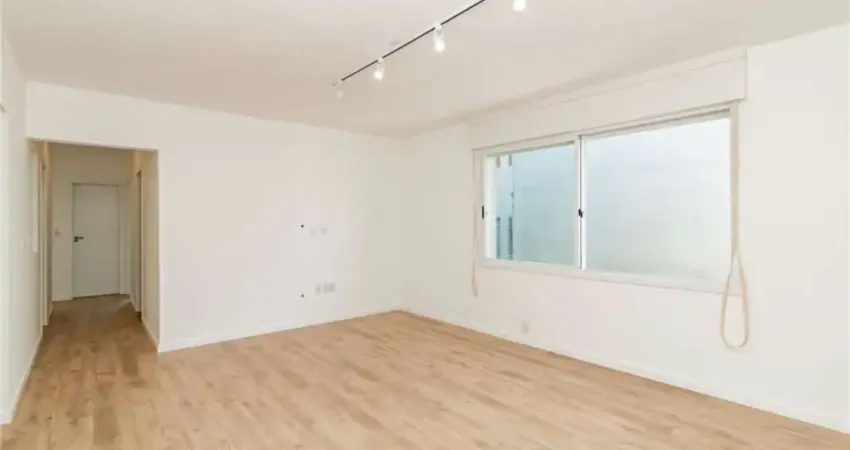 Apartamento de 3 quartos com 1 vaga à venda no bairro Bom Fim em Porto Alegre