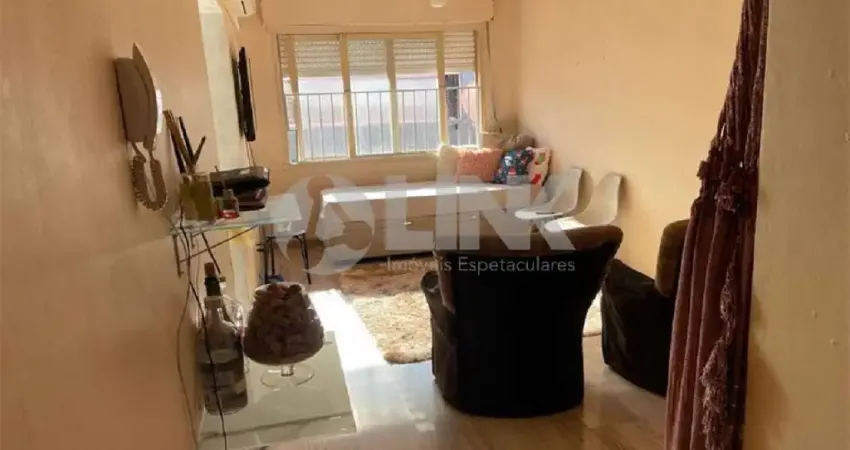 Apartamento 2 dormitórios com 1 vaga de garagem à venda no bairro Parque dos Maias em Porto Alegre