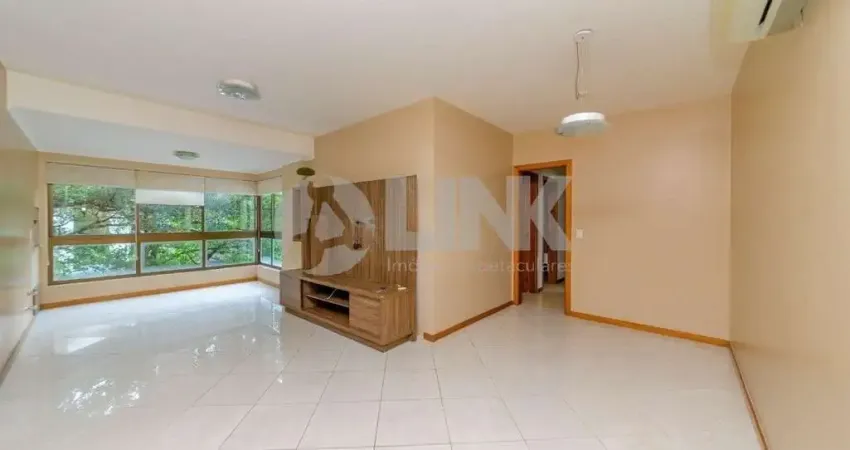 Apartamento de 3 dormitórios sendo 1 suíte com 2 vagas de garagem à venda no bairro moinhos em porto alegre próximo ao parcão