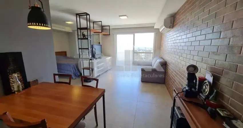 Apartamento mobiliado com 1 quarto e 1 vaga de garagem à venda no bairro petrópolis em porto alegre