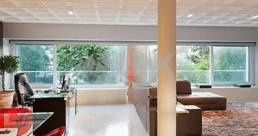 Apartamento mobiliado de 1 quarto sendo 1 suíte e 2 vagas de garagem à venda no bairro petrópolis em porto alegre