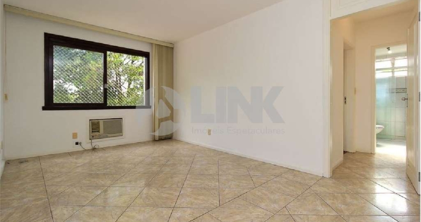 Apartamento com 2 quartos e 2 vagas à venda no bairro Santa Cecília em Porto Alegre