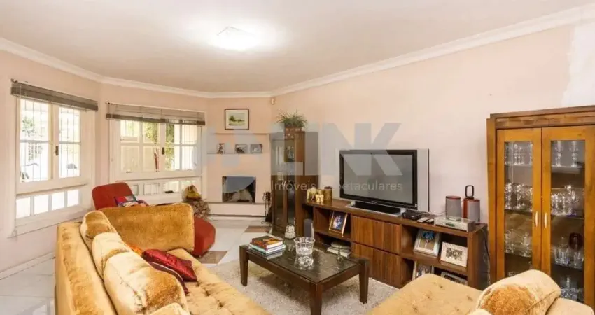 Casa de 3 quartos com 4 vagas à venda no bairro jardim planalto em porto alegre