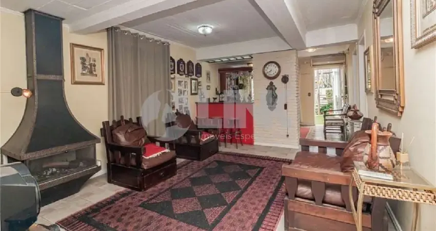 Casa de 7 quartos com 4 vagas à venda no bairro chácara das pedras em porto alegre