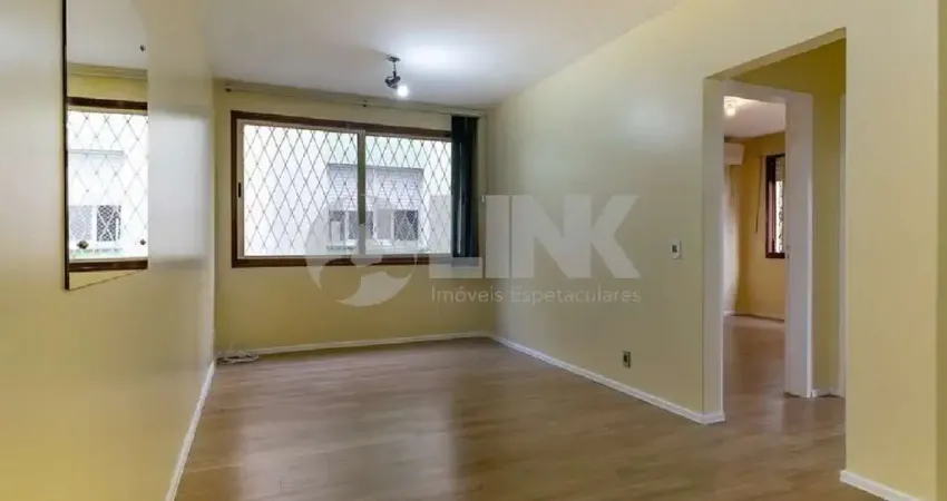 Apartamento de 2 quartos com 1 vaga à venda no bairro teresópolis em porto alegre