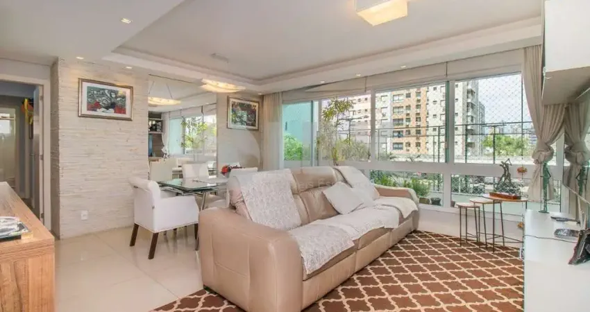 Apartamento de 3 quartos com 2 vagas de garagem à venda no bairro Higienópolis em Porto Alegre