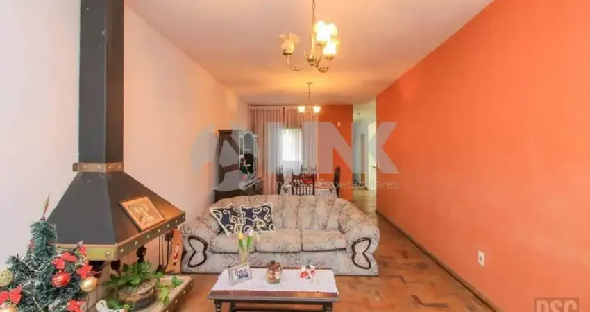 Casa de 3 quartos com 4 vagas à venda no bairro glória em porto alegre