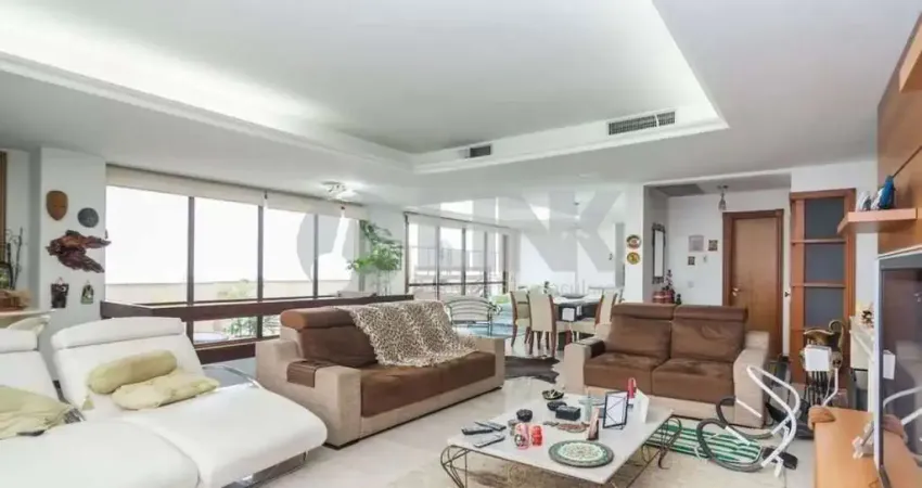 Cobertura semimobiliada com 4 quartos sendo 3 suítes e 4 vagas de garagem à venda no bairro petrópolis em porto alegre