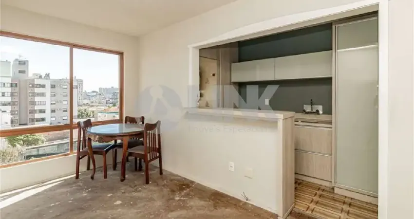 Cobertura 2 dormitórios com 1 vaga de garagem à venda no bairro Passo da Areia em Porto Alegre próxima do Shopping Iguatemi e Bourbon Country