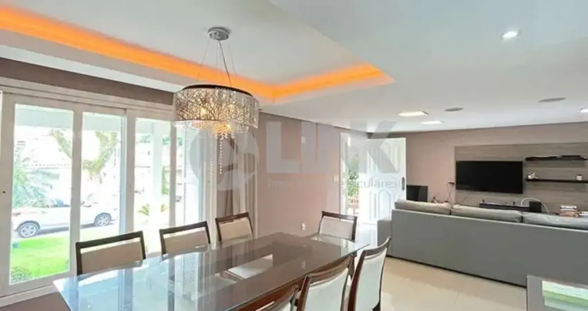 Casa em condomínio com 4 quartos 2 suítes e 4 vagas à venda no bairro ipanema em porto alegre