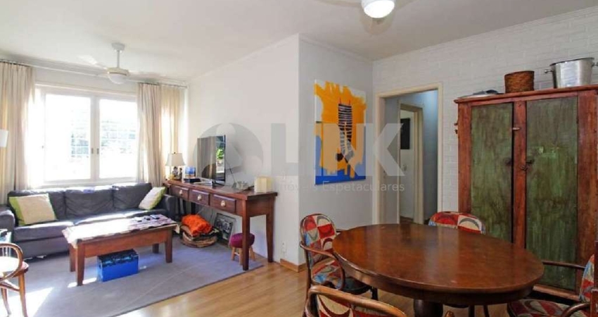 Apartamento de 3 quartos com 2 vagas à venda no bairro Moinhos de Vento em Porto Alegre