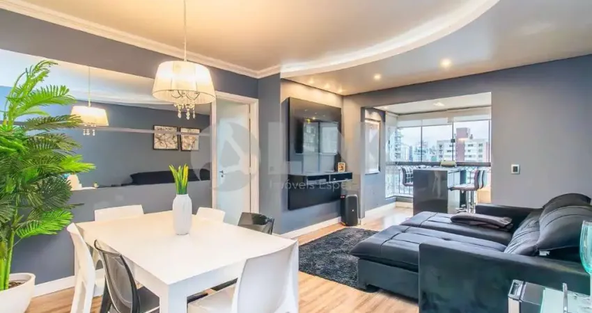 Apartamento de 3 quartos com 2 vagas à venda no bairro Passo da Areia em Porto Alegre