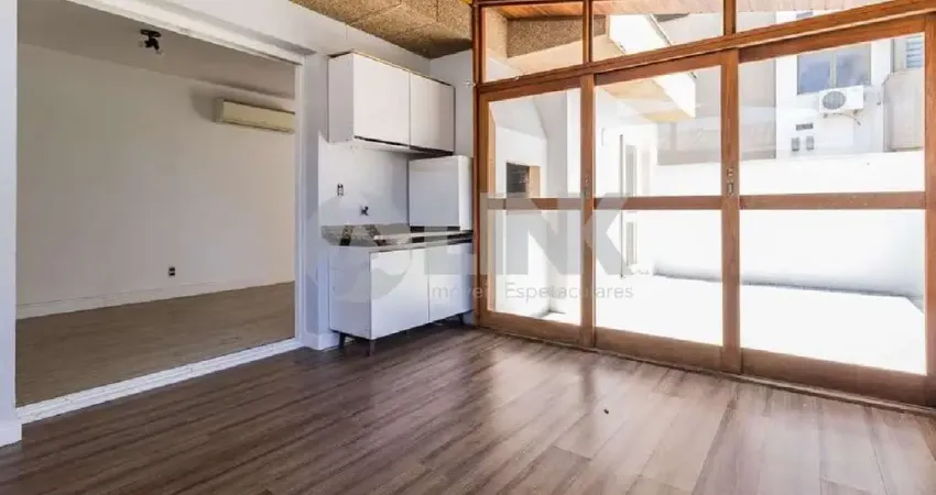 Cobertura de 2 quartos com 1 vaga à venda no bairro Higienópolis em Porto Alegre