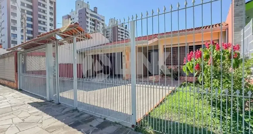 Casa de 3 quartos com 4 vagas à venda no bairro jardim lindóia em porto alegre