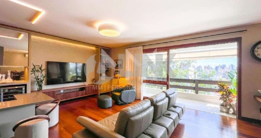 Apartamento mobiliado de 3 quartos com 2 vagas à venda no bairro Auxiliadora em Porto Alegre