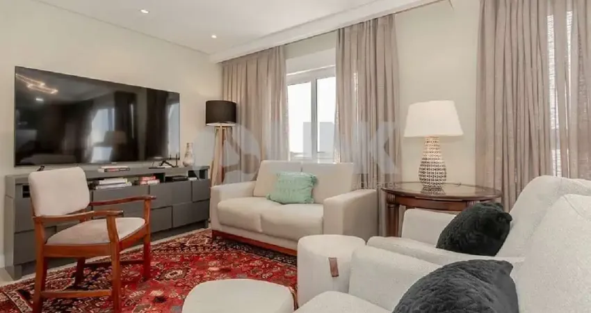 Apartamento mobiliado de 3 quartos com 2 vagas à venda no bairro Petrópolis em Porto Alegre