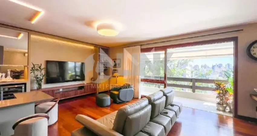 Apartamento mobiliado de 3 quartos com 2 vagas à venda no bairro Auxiliadora em Porto Alegre