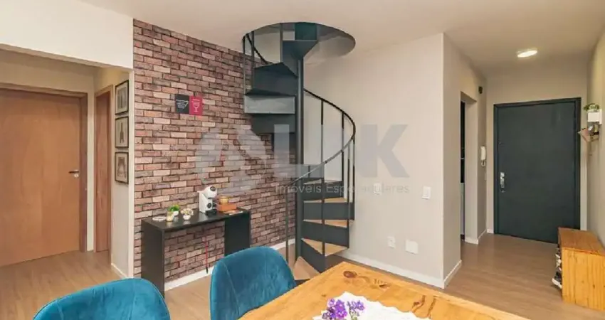 Cobertura Duplex de 3 quartos com 2 suítes e 1 vaga à venda no bairro Auxiliadora em Porto Alegre