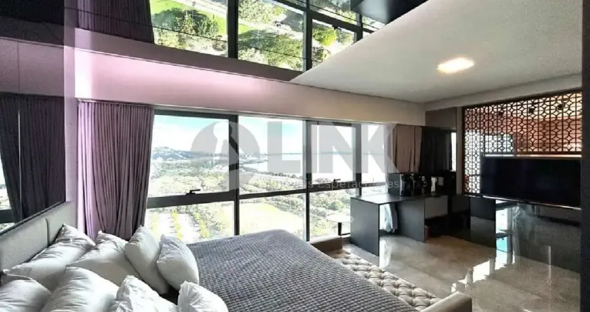 Apartamento mobiliado de 1 quarto com 2 vagas à venda no bairro Menino Deus em Porto Alegre