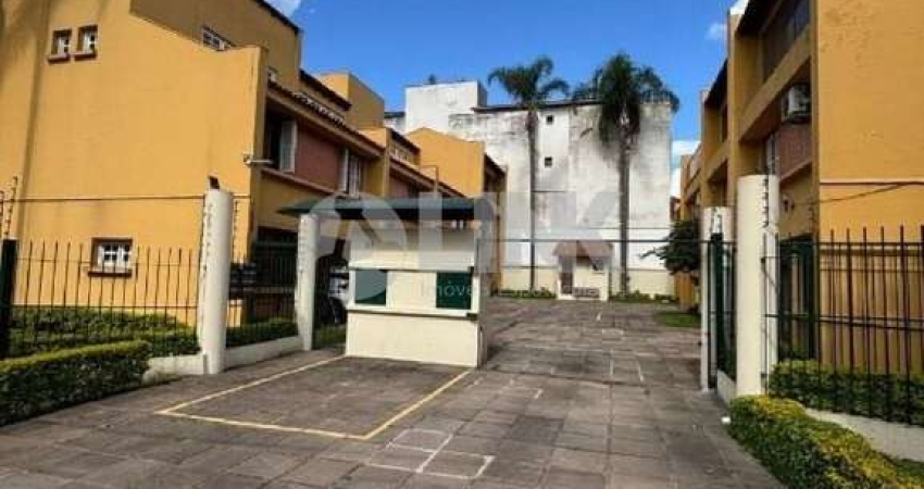 Casa de 3 quartos com 2 vagas à venda no bairro Menino Deus em Porto Alegre