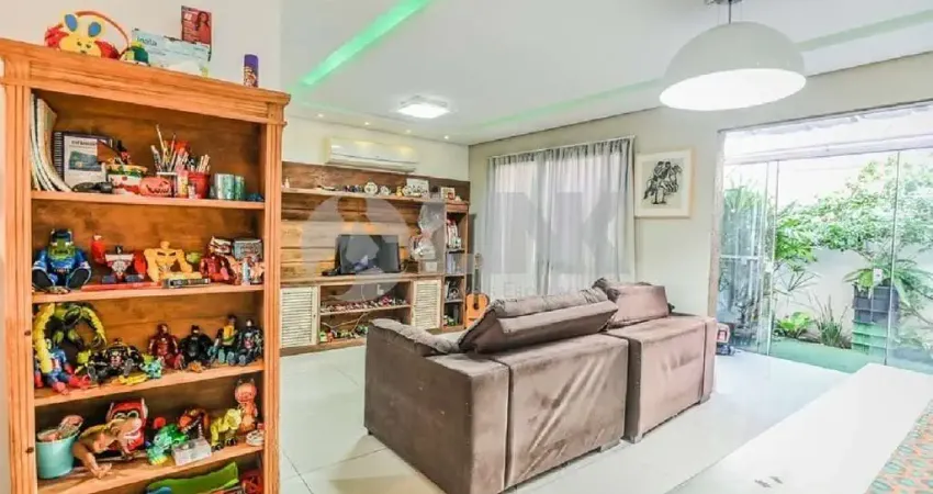 Casa em condomínio fechado com 3 quartos e 2 vagas à venda no bairro ecoville em porto alegre