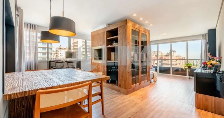 Apartamento à venda em Mont Serrat, Porto Alegre-RS: 2 quartos, 1 suíte, 2 salas, 3 banheiros, 2 vagas e 97,41 m² de área.
