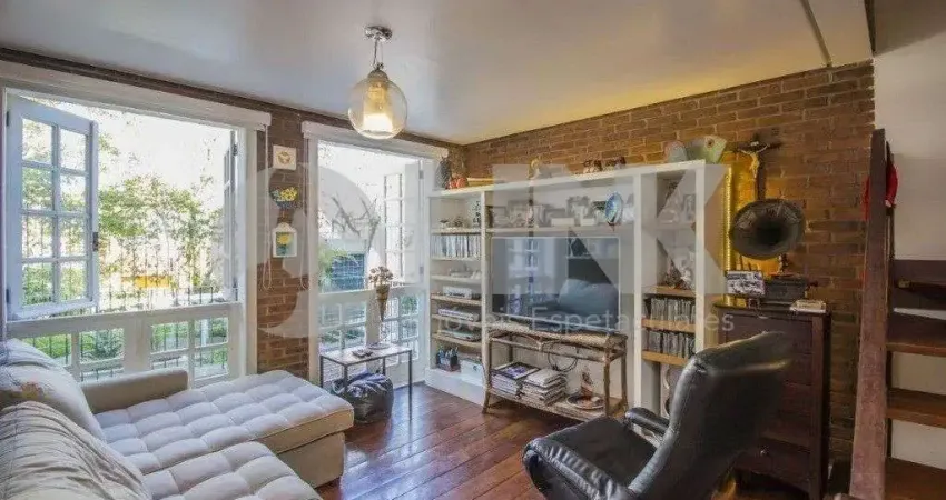 Casa em condomínio de 3 dormitórios sendo 1 suíte à venda com 3 vagas de garagem em porto alegre no bairro chácara das pedras próximo à av joão wallig