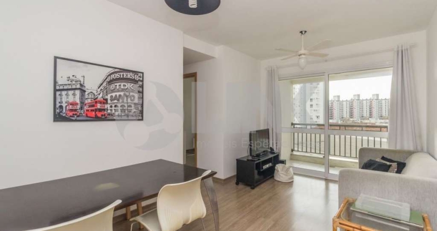 Apartamento de 2 quartos com 1 vaga à venda no bairro Passo da Areia em Porto Alegre
