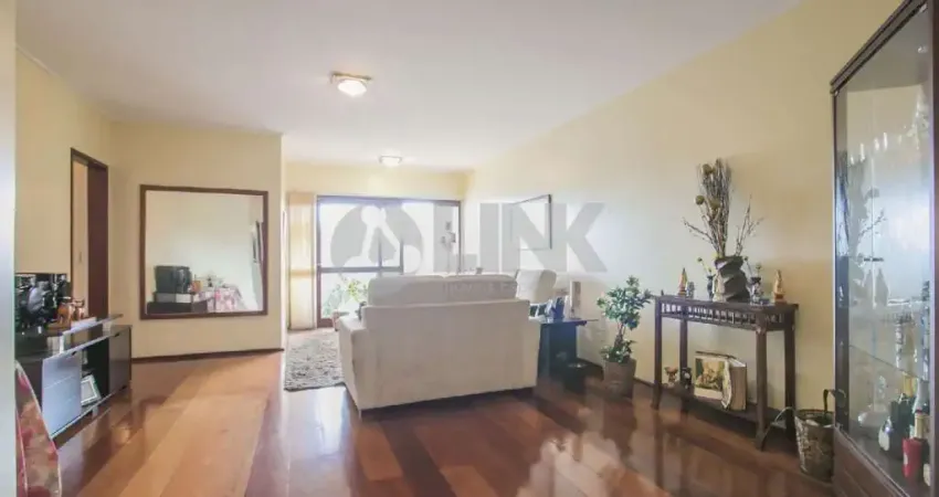 Apartamento de 3 quartos com 2 vagas à venda no bairro Jardim Europa em Porto Alegre