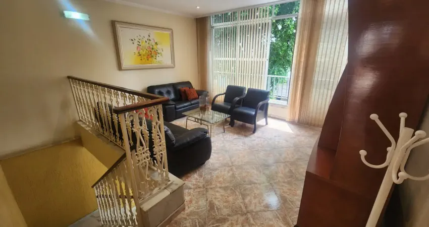 Linda Casa Duplex na Tijuca colado ao Metrô Saens Peña e Shopping Tijuca - Rio de Janeiro