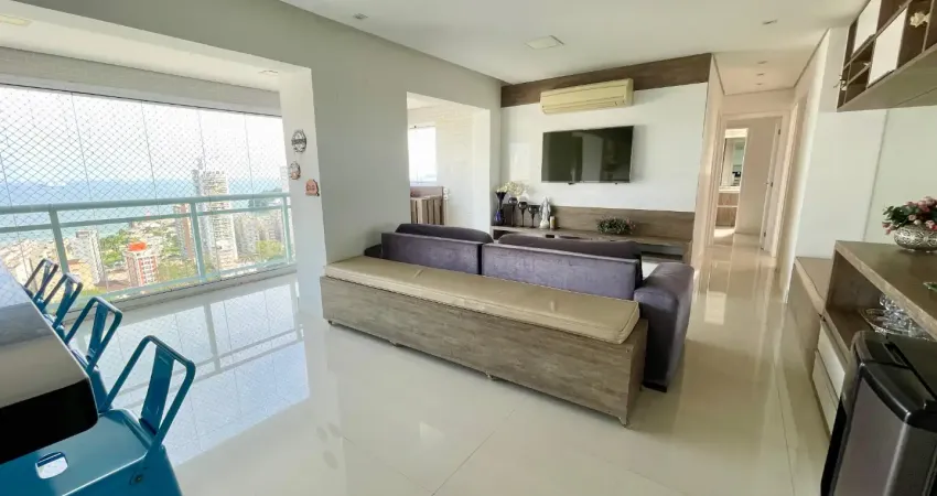 Lindo apartamento com vista panorâmica para o mar (porteira fechada) com 3 quartos, sendo 1 suíte e lazer completo.