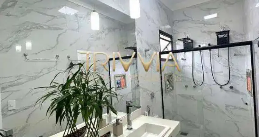 Casa de esquina em condomínio fechado com piscina aquecida e acabamento premium