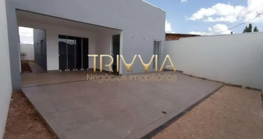 Casa com 3 quartos à venda no Jardim Canaã, Uberlândia 