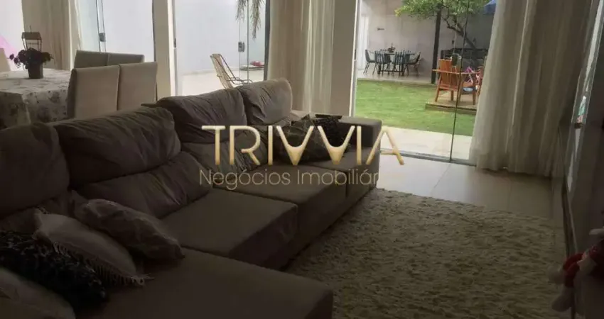 Casa com 3 quartos à venda no Maravilha, Uberlândia